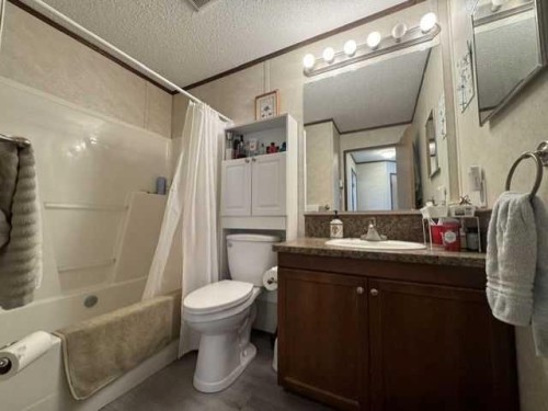 26-15 Mackenzie Ranch Way, Lacombe, AB 