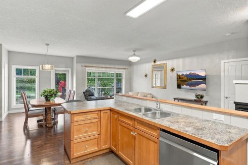 272 Bridle Estates Road Sw, Calgary, AB 