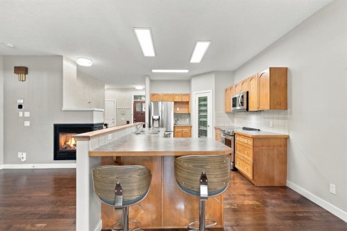 272 Bridle Estates Road Sw, Calgary, AB 
