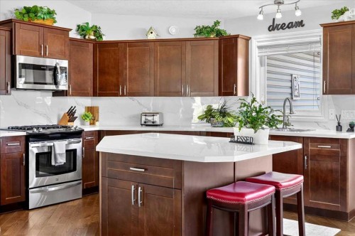 2 Valarosa Point, Didsbury, AB 