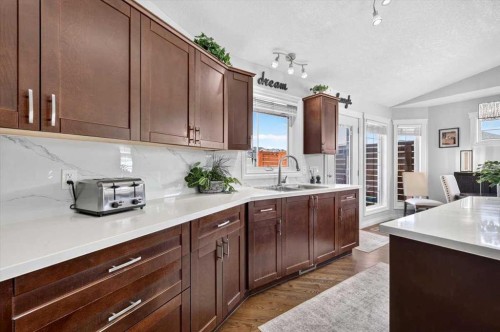 2 Valarosa Point, Didsbury, AB 