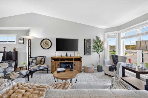 2 Valarosa Point, Didsbury, AB 