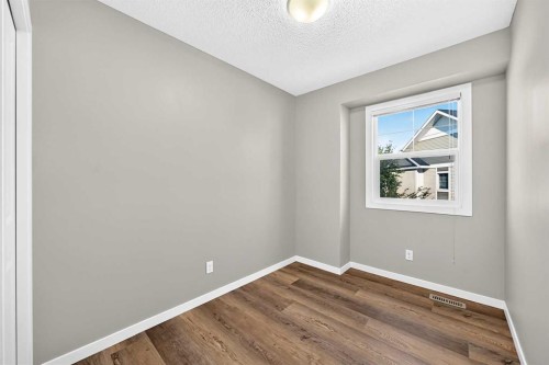108 New Brighton Point Se, Calgary, AB 