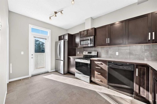 108 New Brighton Point Se, Calgary, AB 