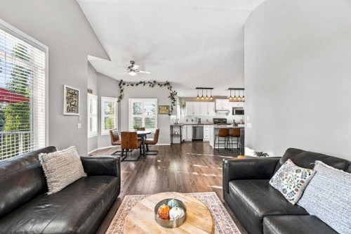 184 Cove Crescent, Chestermere, AB 
