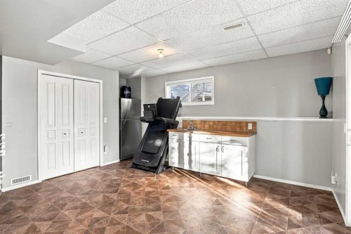 184 Cove Crescent, Chestermere, AB 