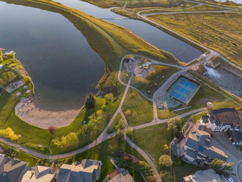 184 Cove Crescent, Chestermere, AB 
