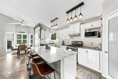 184 Cove Crescent, Chestermere, AB 