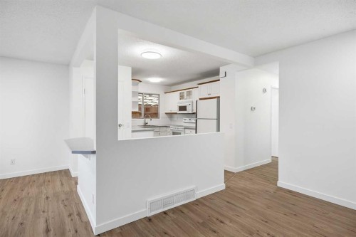 171 Pensville Road Se, Calgary, AB 