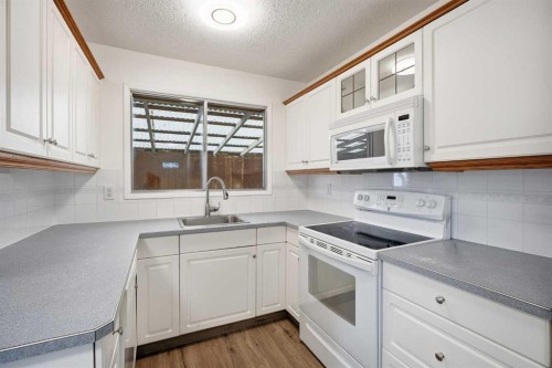 171 Pensville Road Se, Calgary, AB 