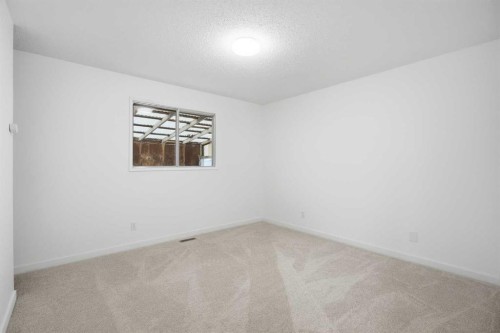 171 Pensville Road Se, Calgary, AB 