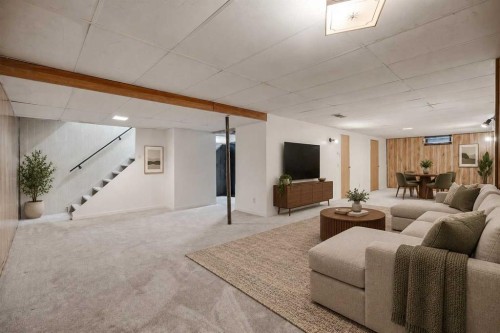 171 Pensville Road Se, Calgary, AB 