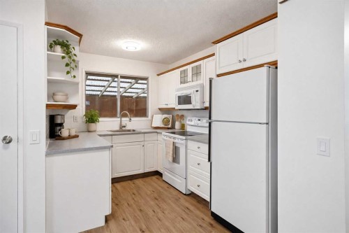 171 Pensville Road Se, Calgary, AB 