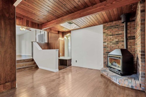 3216 15 Street Nw, Calgary, AB 
