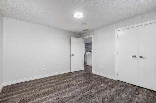 3216 15 Street Nw, Calgary, AB 