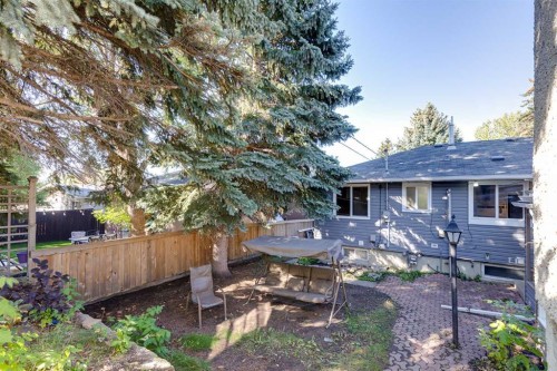 3216 15 Street Nw, Calgary, AB 