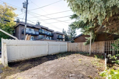 3216 15 Street Nw, Calgary, AB 