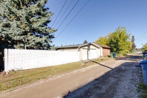 3216 15 Street Nw, Calgary, AB 