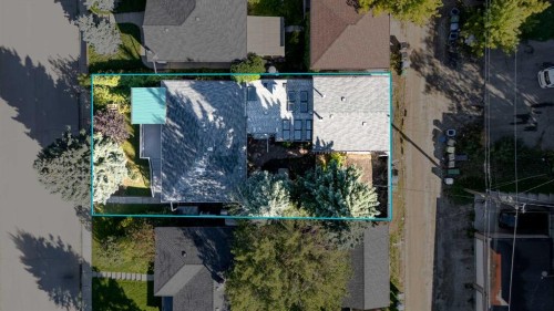 3216 15 Street Nw, Calgary, AB 