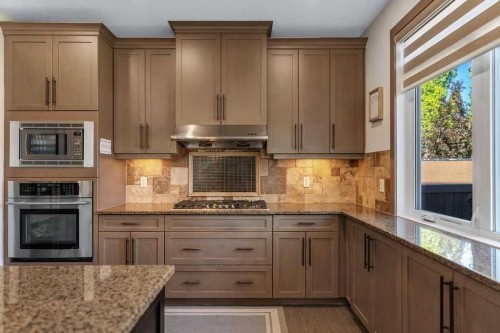 160 Panatella Crescent Nw, Calgary, AB 