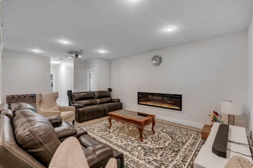 160 Panatella Crescent Nw, Calgary, AB 