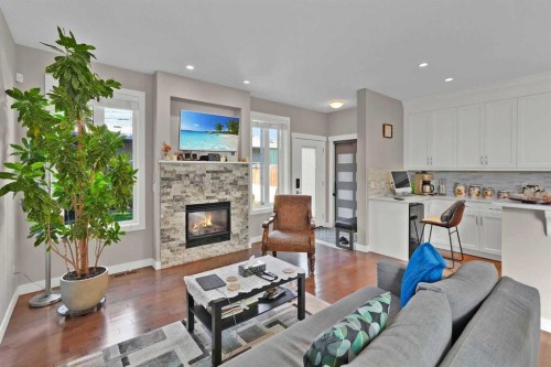 4641 81 Street Nw, Calgary, AB 