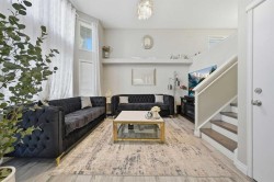 22 Anaheim Bay NE Calgary, AB T1Y 7E2