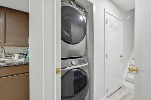 22 Anaheim Bay Ne, Calgary, AB 