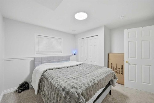 22 Anaheim Bay Ne, Calgary, AB 