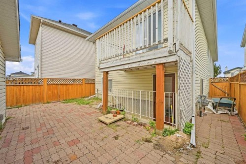 22 Anaheim Bay Ne, Calgary, AB 