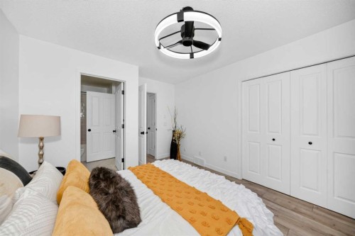 53 Mt Aberdeen Circle Se, Calgary, AB 