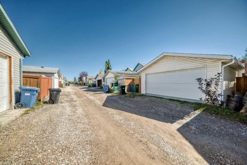 53 Mt Aberdeen Circle Se, Calgary, AB 
