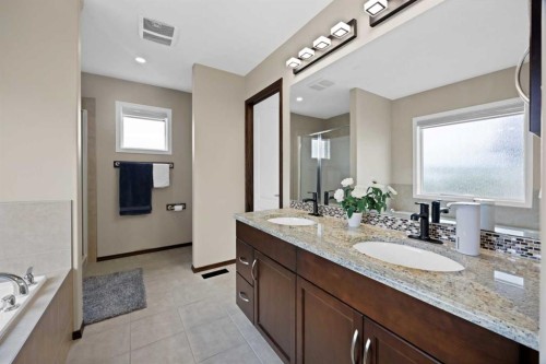 799 New Brighton Drive Se, Calgary, AB 