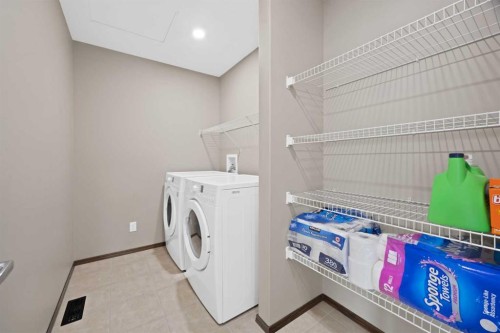 799 New Brighton Drive Se, Calgary, AB 