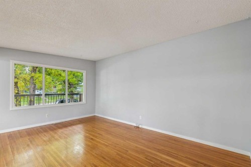 518 72 Avenue Nw, Calgary, AB 