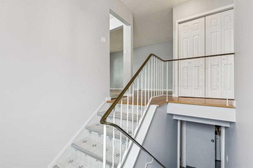518 72 Avenue Nw, Calgary, AB 