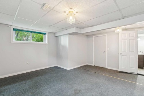 518 72 Avenue Nw, Calgary, AB 