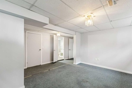 518 72 Avenue Nw, Calgary, AB 