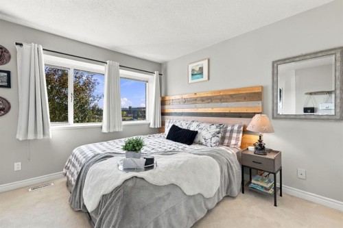 251-4037 42 Street Nw, Calgary, AB 