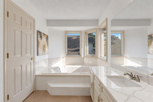 12 Diamond Terrace Se, Calgary, AB 
