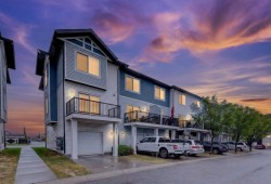 337 Taralake Way NECalgary, AB T3J 0R5
