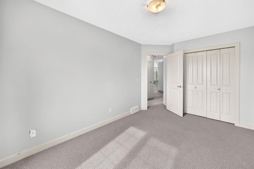 176 Sunset Circle, Cochrane, AB 
