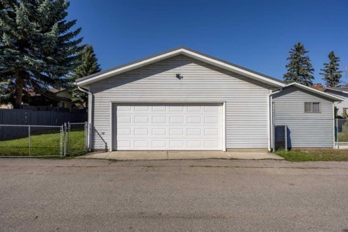2727 Doverbrook Road Se, Calgary, AB 