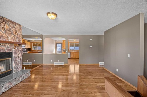 2727 Doverbrook Road Se, Calgary, AB 