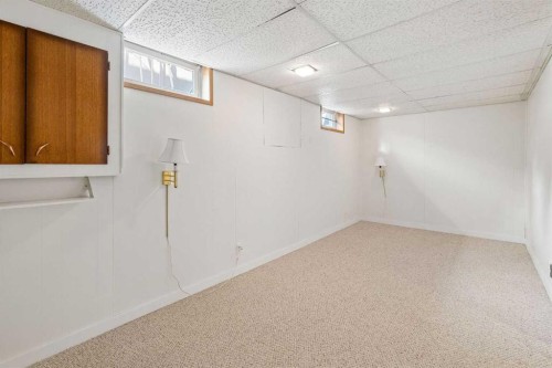 856 Lake Twintree Crescent Se, Calgary, AB 