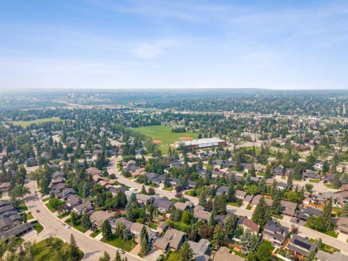 856 Lake Twintree Crescent Se, Calgary, AB 