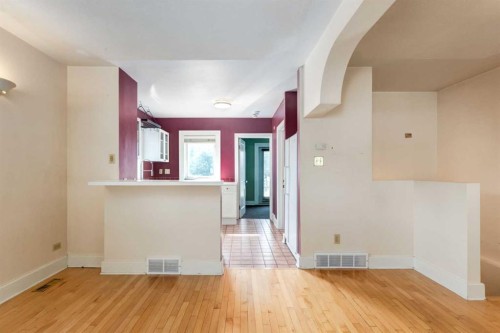 123 30 Avenue Nw, Calgary, AB 