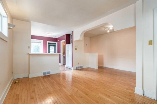 123 30 Avenue Nw, Calgary, AB 