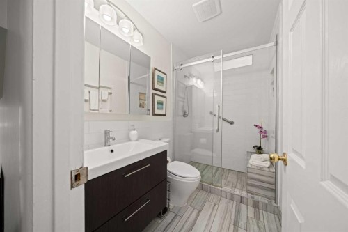 1323 University Drive Nw, Calgary, AB 
