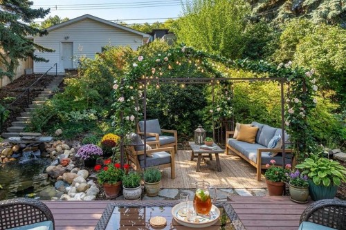 1323 University Drive Nw, Calgary, AB 